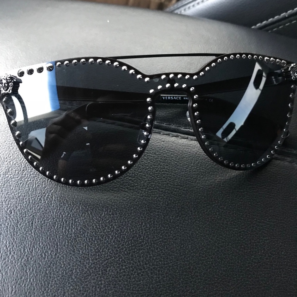 Versace Unisex sunglasses